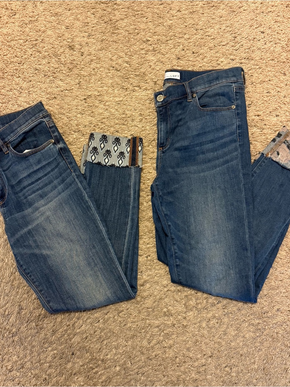 Lot Of 2 Women’s Ann Taylor LOFT Skinny Jeans With Embroidered Cuffs Size 10